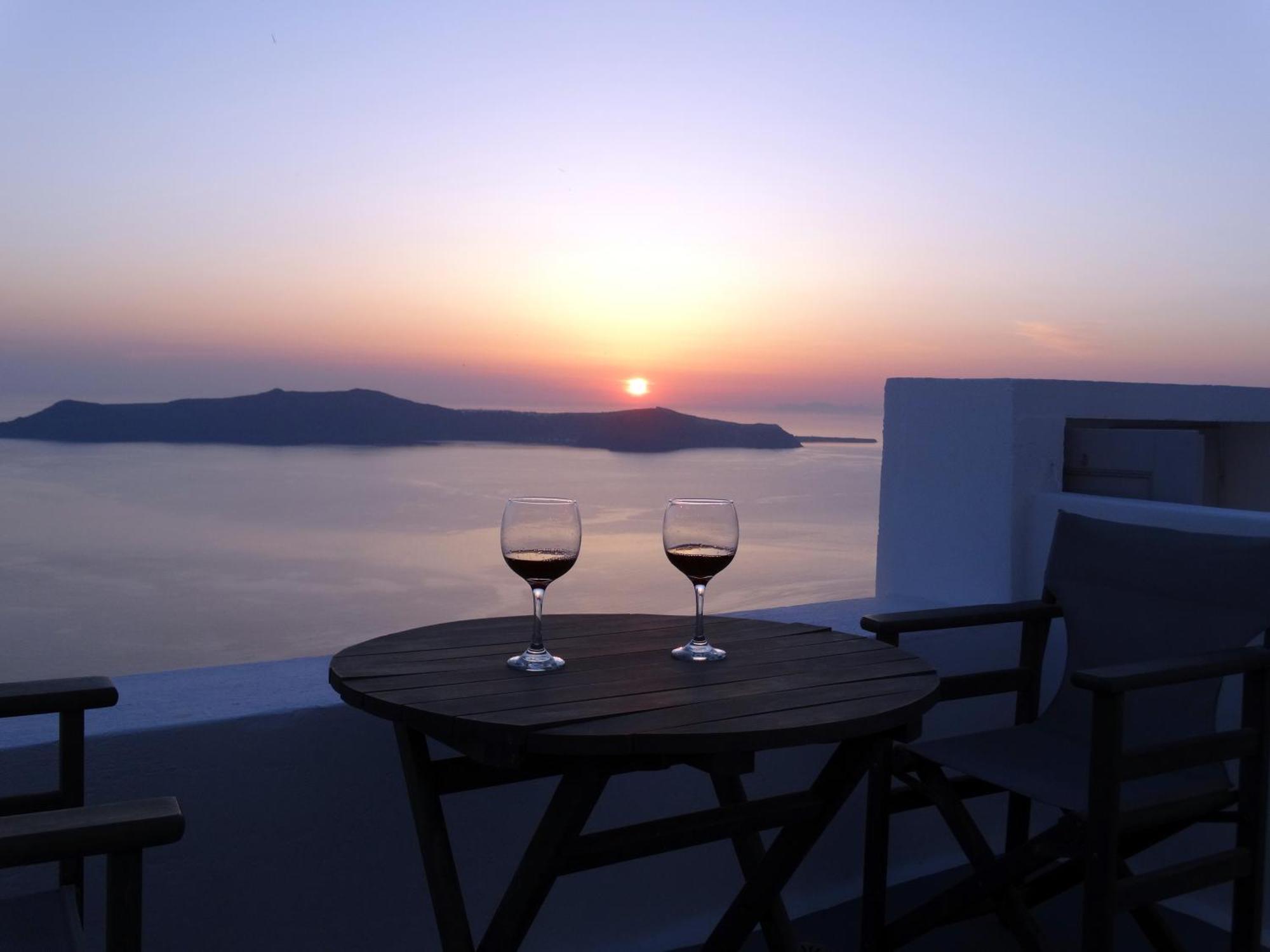 Yposkafo Suites - Villa - Santorini Fíra Kültér fotó