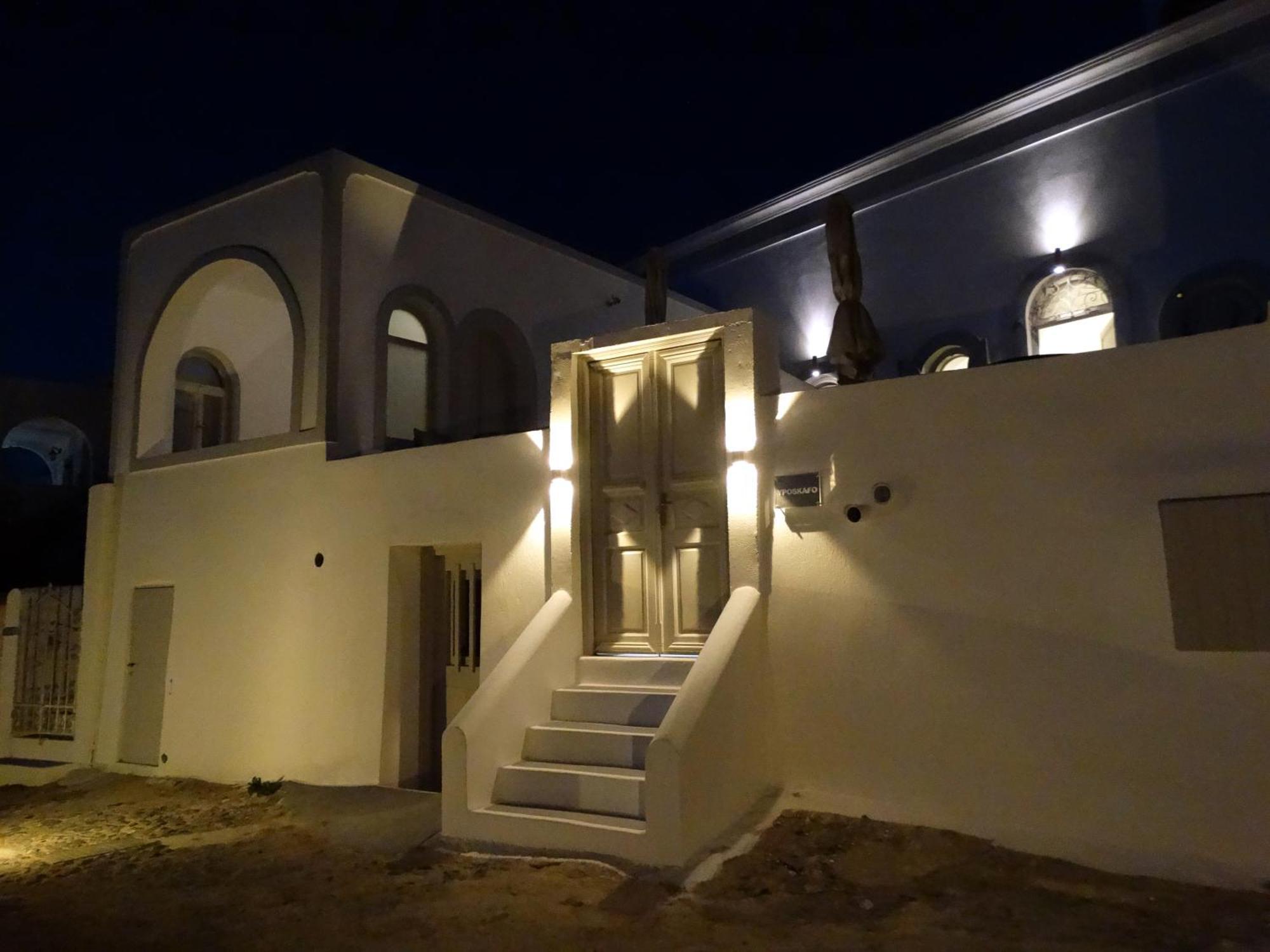 Yposkafo Suites - Villa - Santorini Fíra Kültér fotó