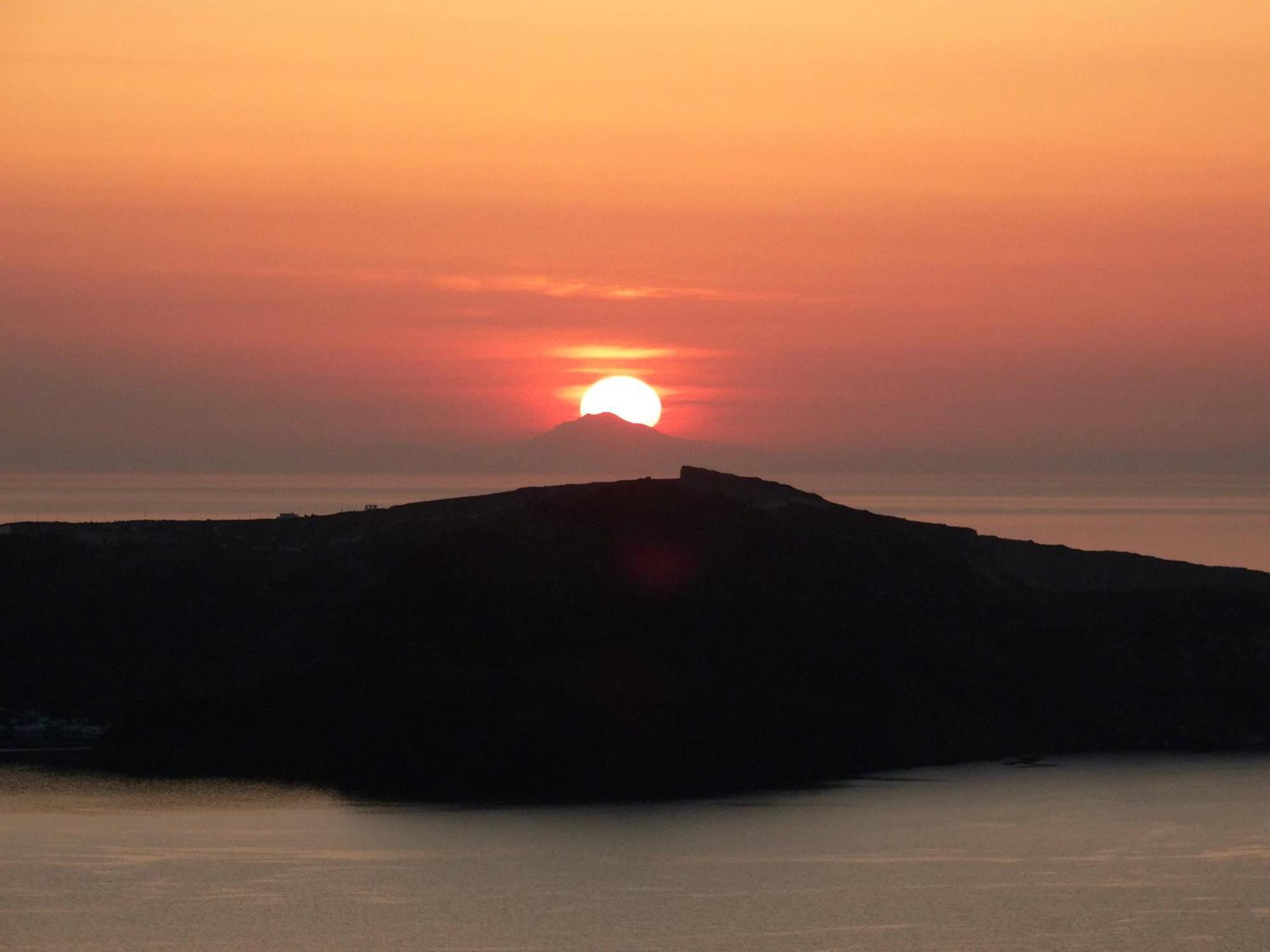 Yposkafo Suites - Villa - Santorini Fíra Kültér fotó