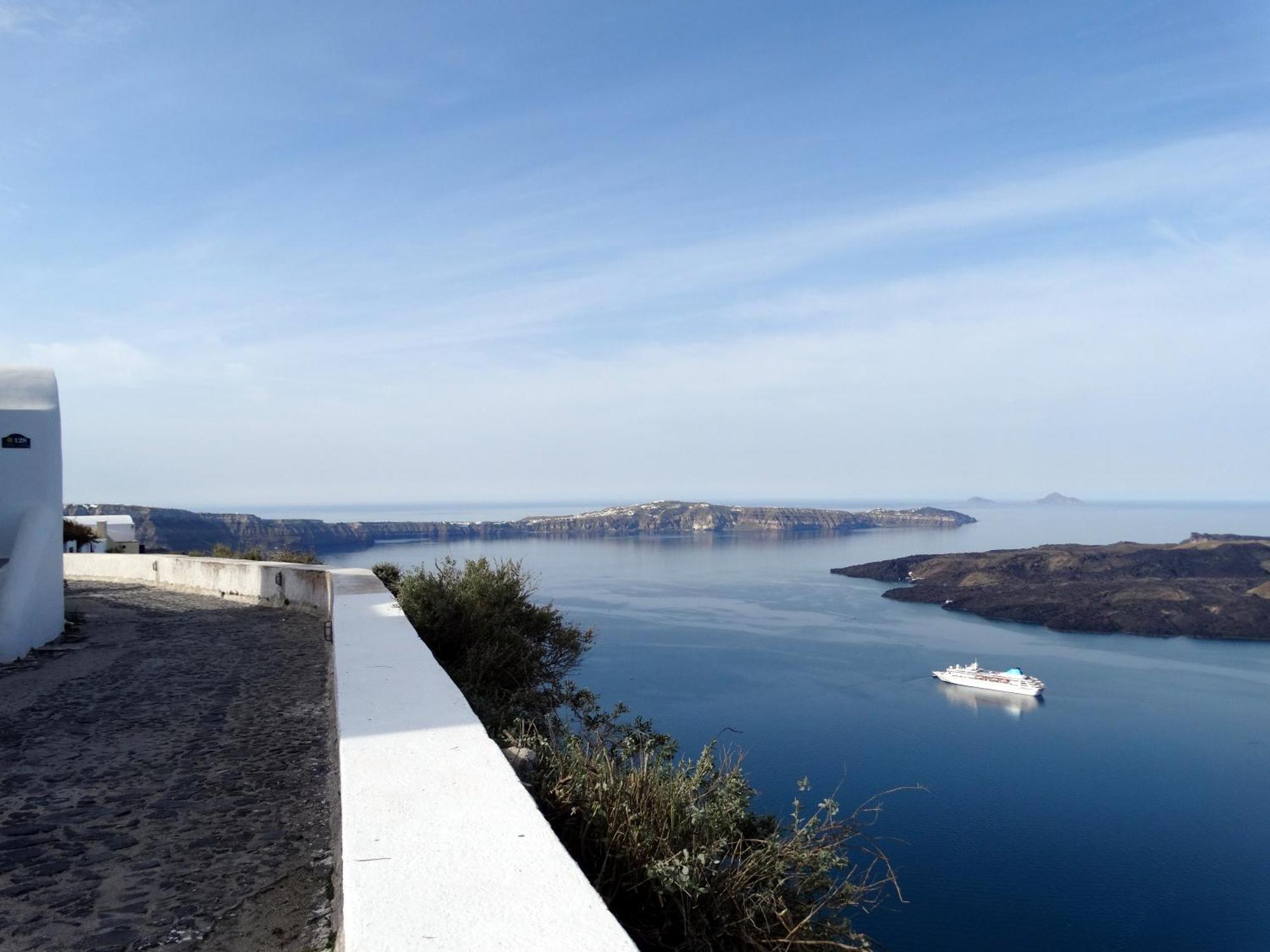 Yposkafo Suites - Villa - Santorini Fíra Kültér fotó